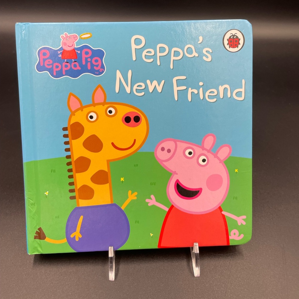 Peppa Pig peppa’s New Friend board book